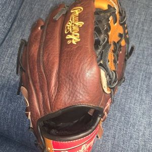 COPY - Rawlings glove 11 1/2 in